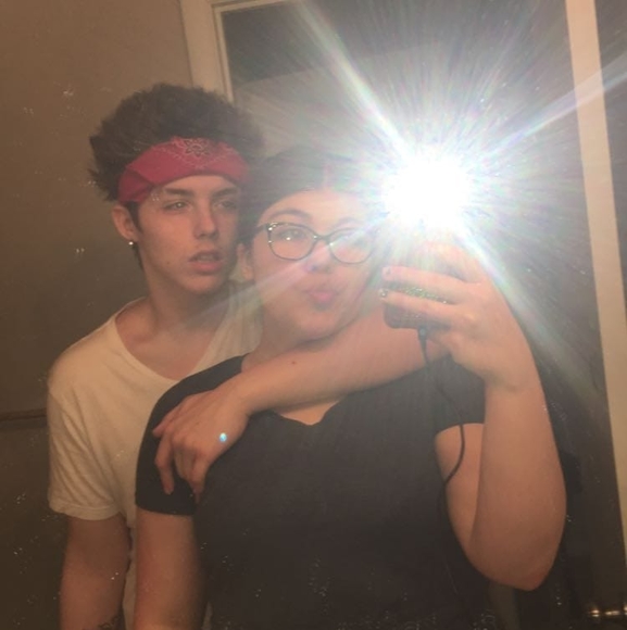 Meet your Posher, Haley - Picture 1 of 1